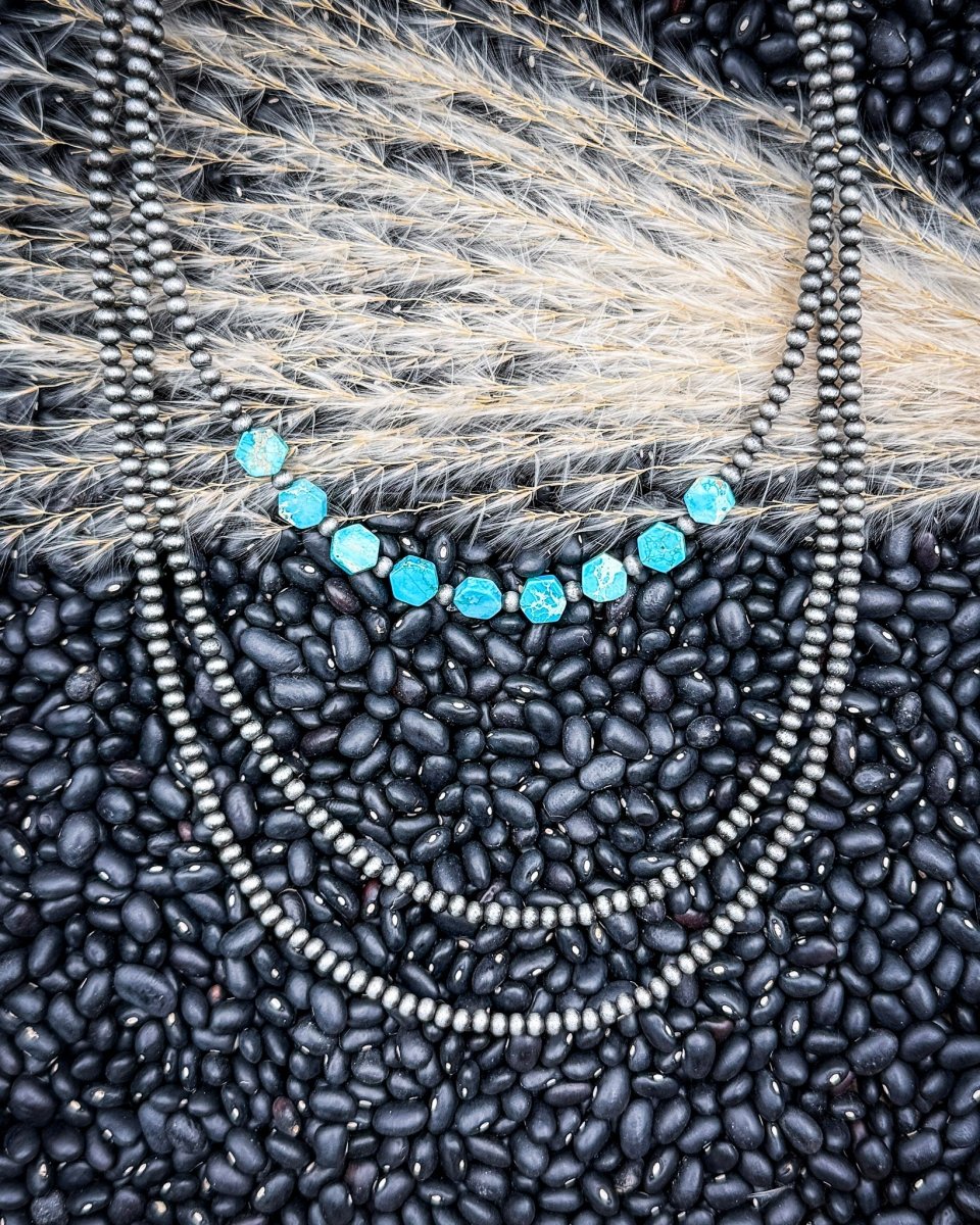 Backroad Bandit Layered Necklace - Image 3