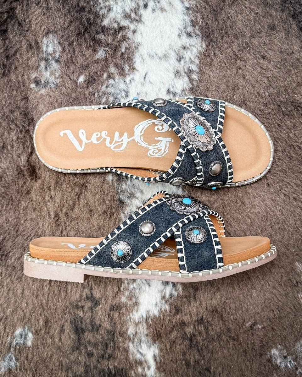 Betsy Concho Sandal in Black by Very G - Image 3