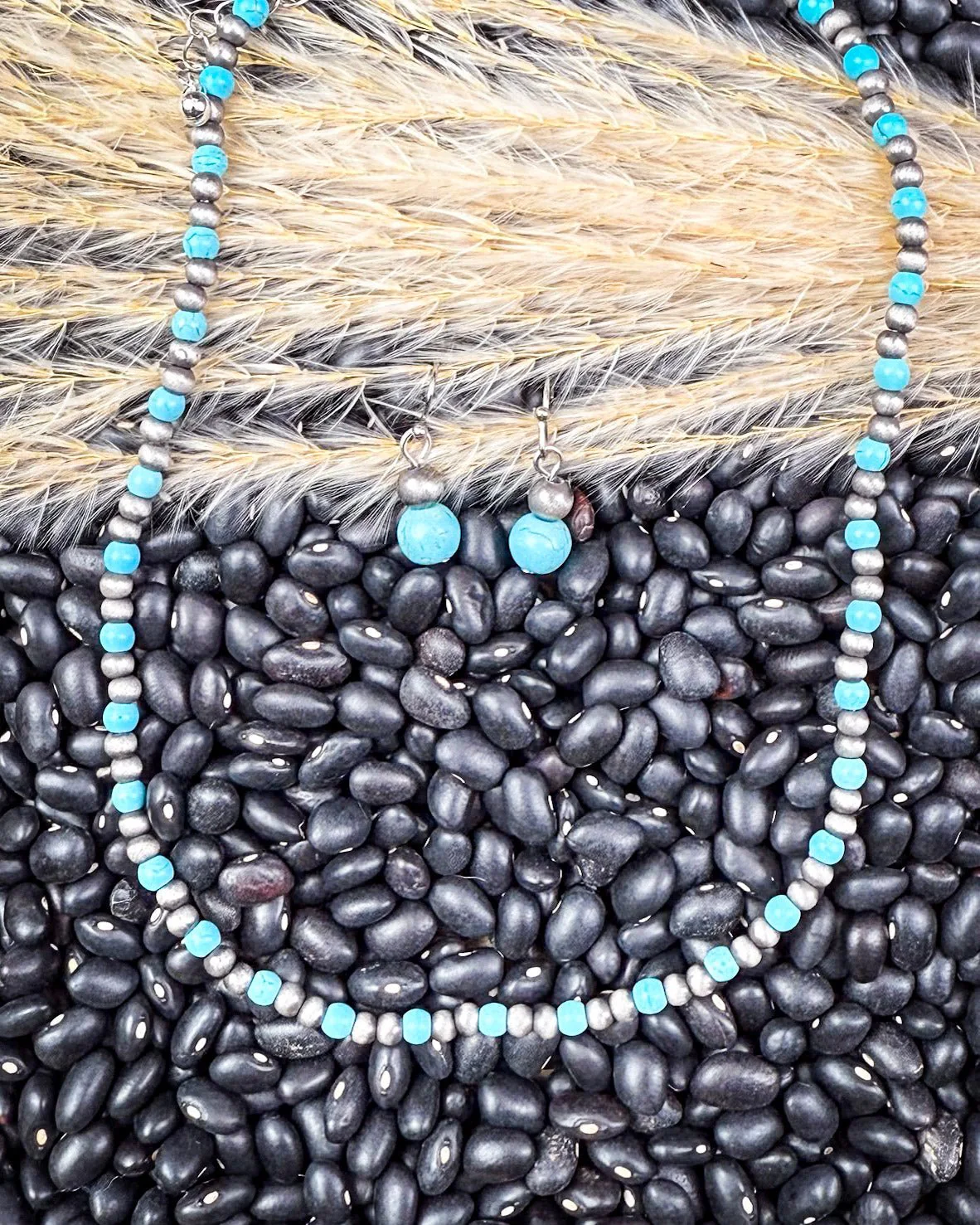 Blue River Fashion Choker Necklace Set