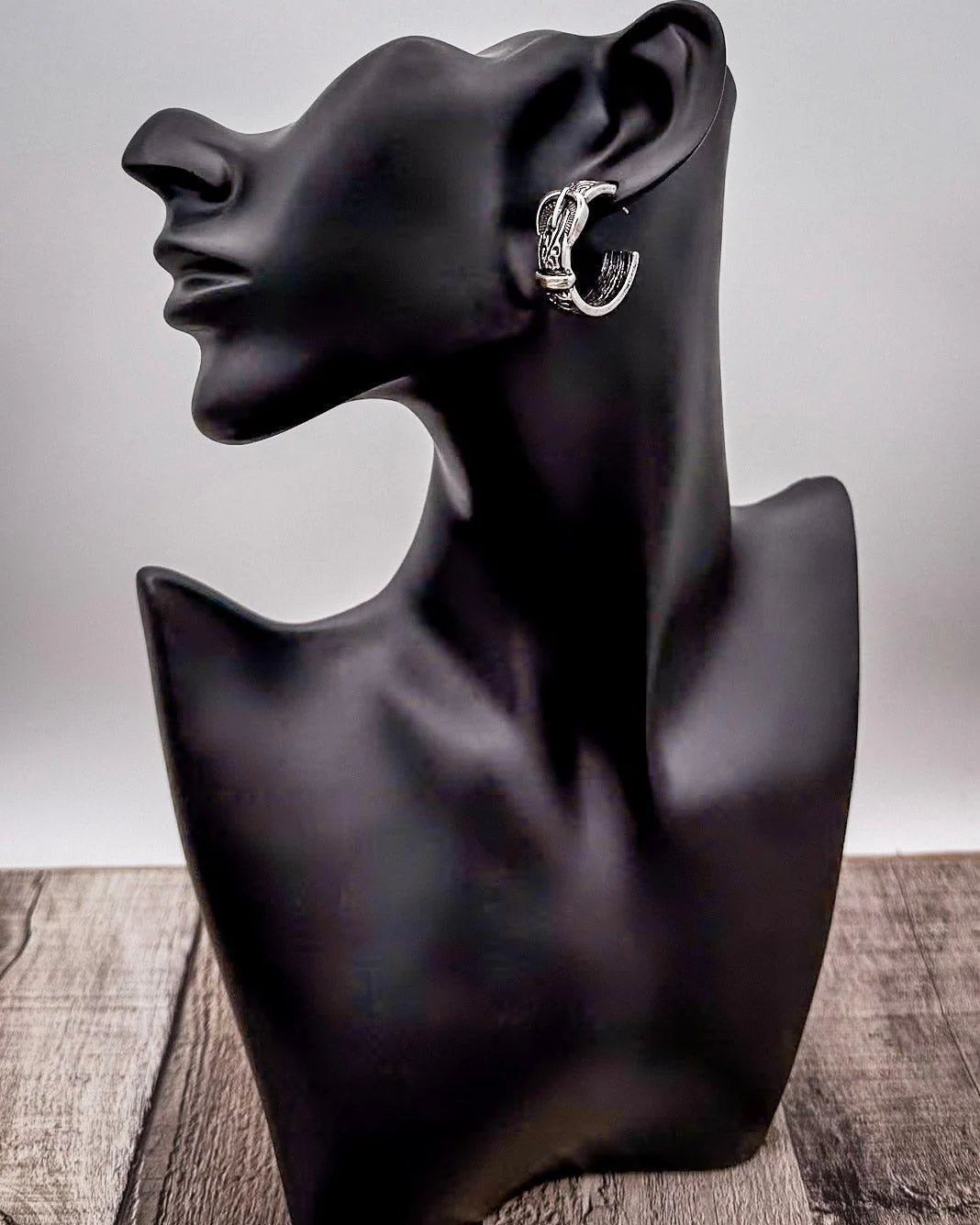 Bronc Belt Hoop Fashion Earrings - Image 4