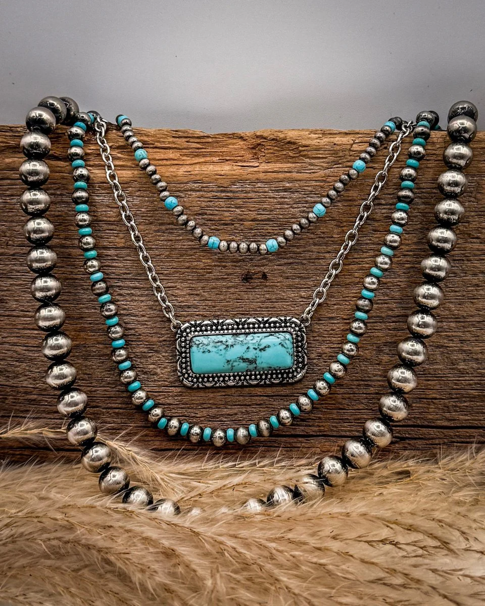 Dakota Vale Layered Pearl Necklace