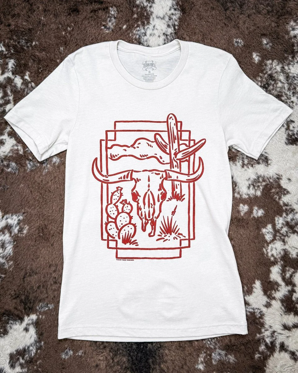 Desert Hollow Graphic Tee in Natural - Image 4