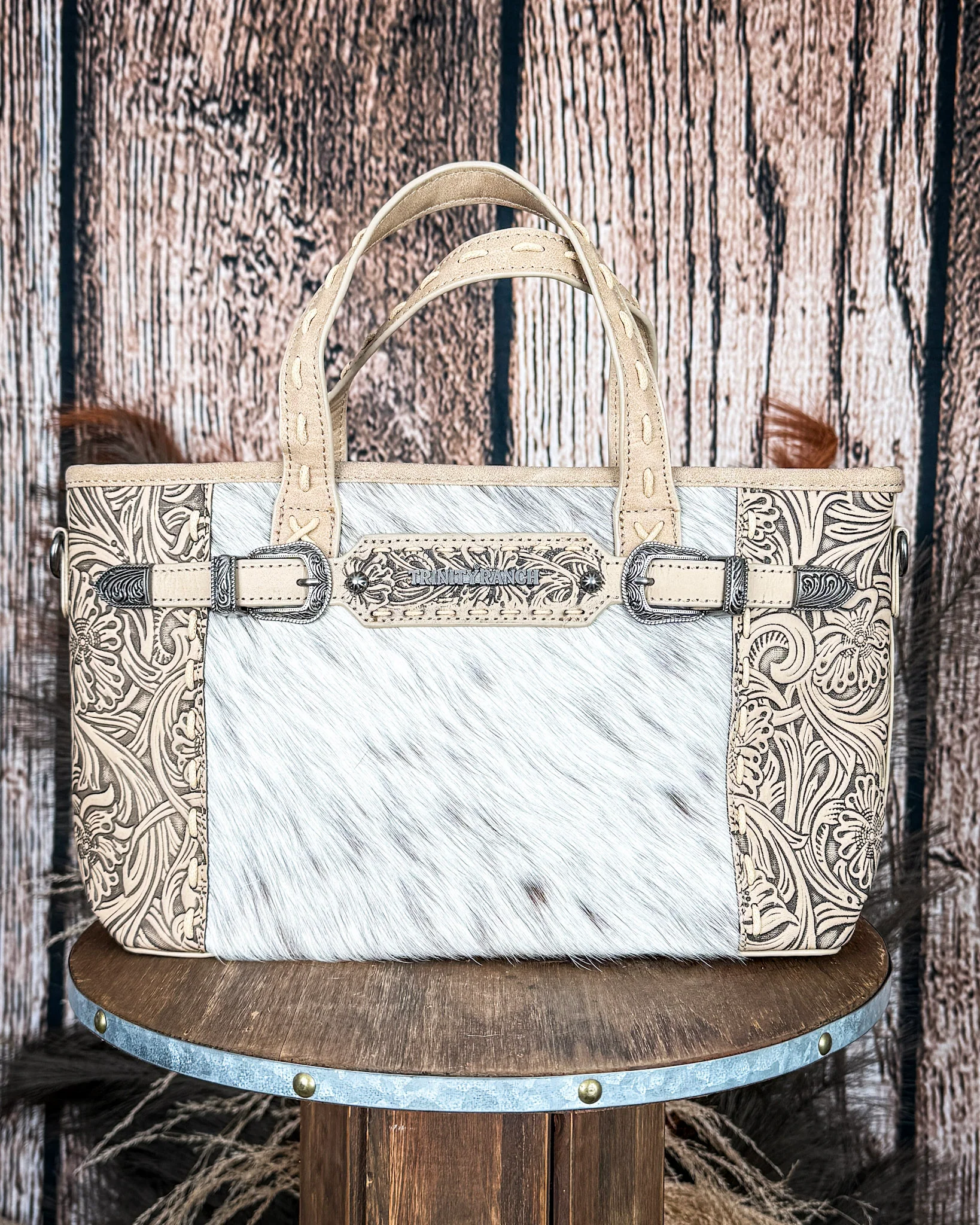 Frontier Buckle Hide Tote in Tan by Trinity Ranch - Image 3
