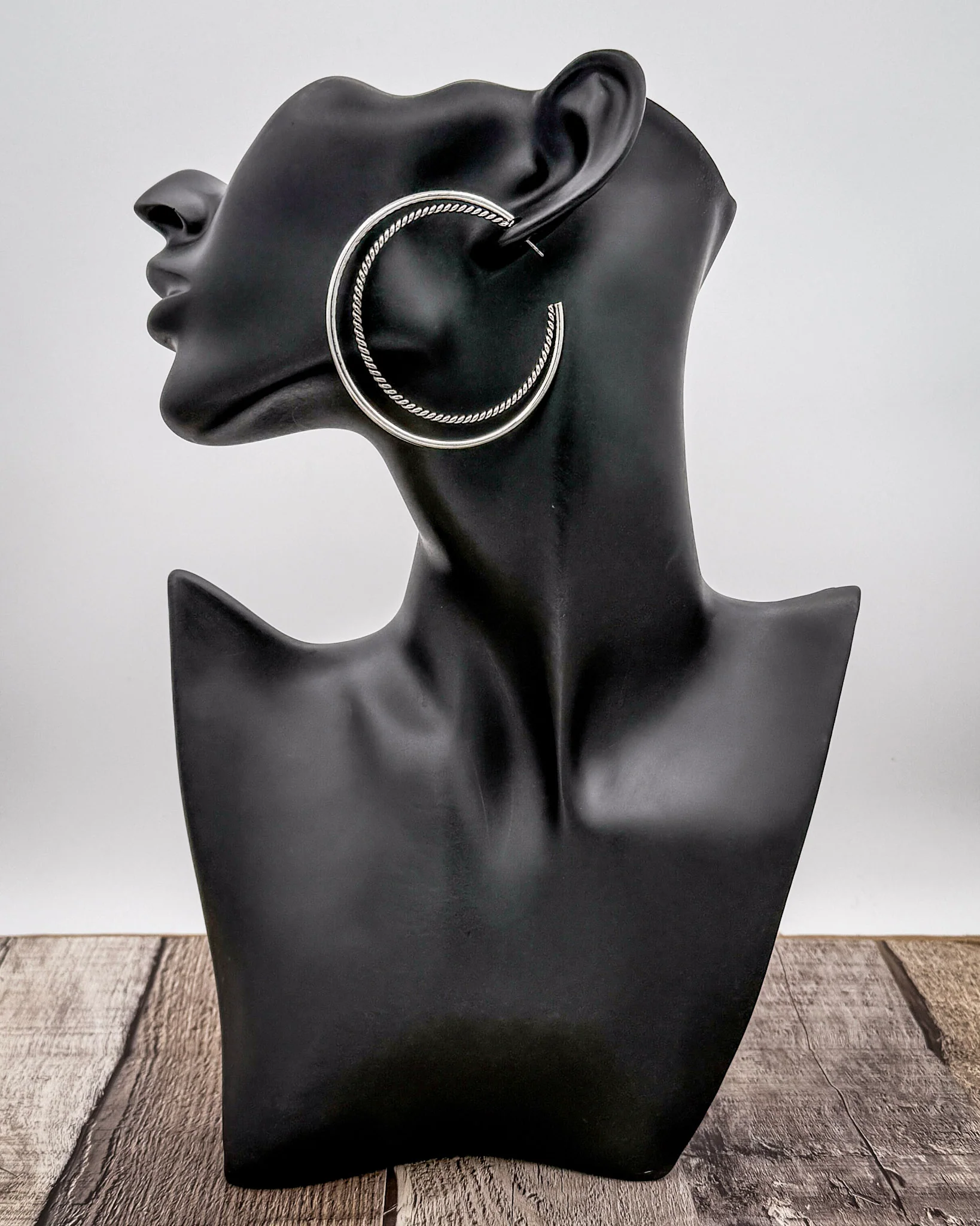 Frostline 18K White Gold Plated Double Hoop Earrings - Image 4
