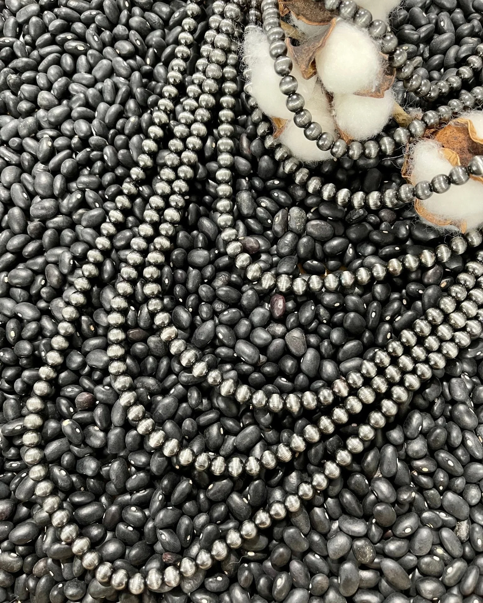 Gatton Navajo Style Pearl Layer Fashion Necklace - Image 5