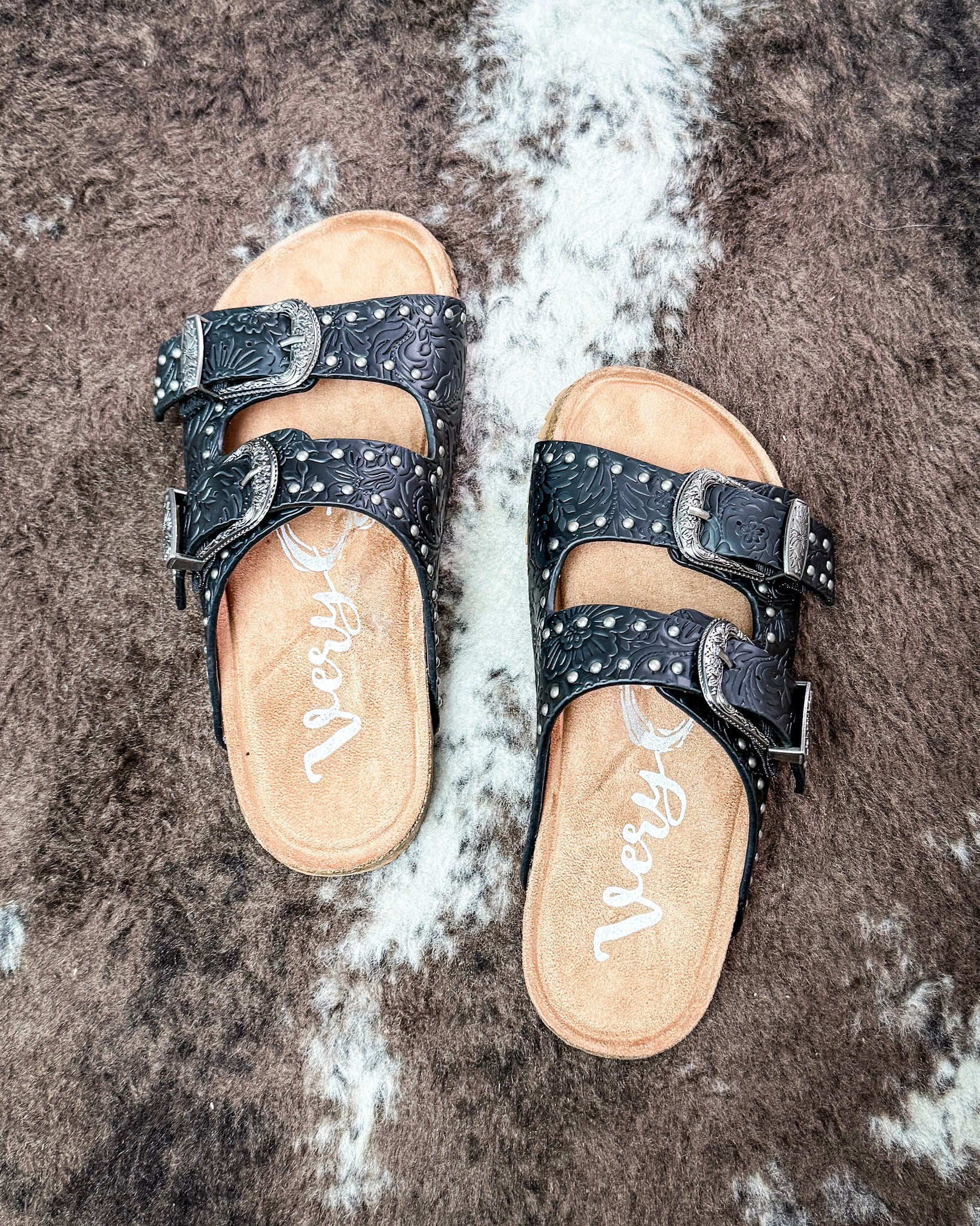 Heidi Sandal in Black by Very G - Image 2