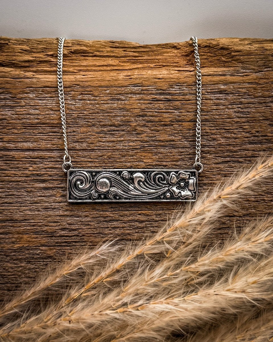 Heritage Scroll Bar Necklace