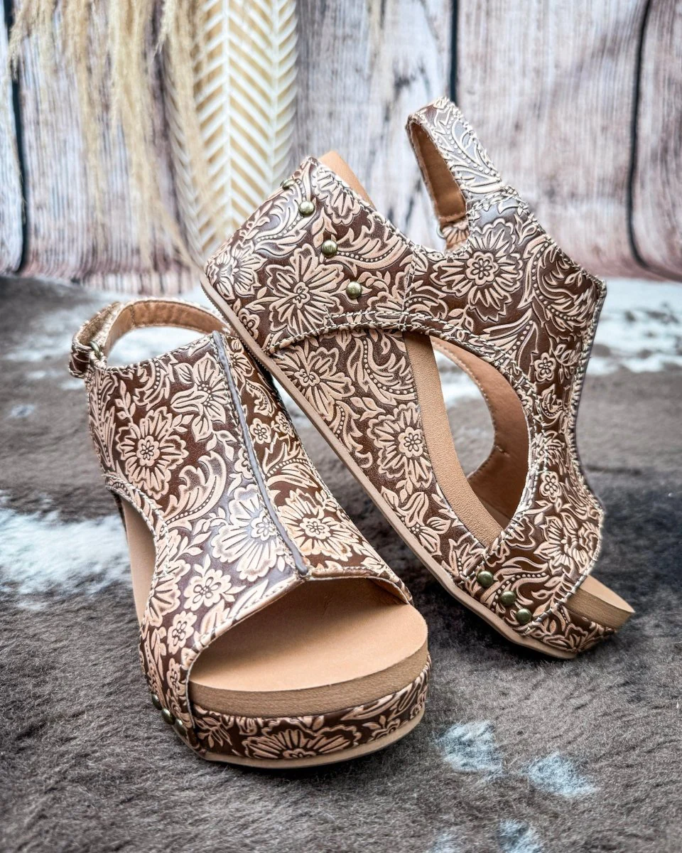 Isabella Tooled Wedge in Tan by Very G - Image 4