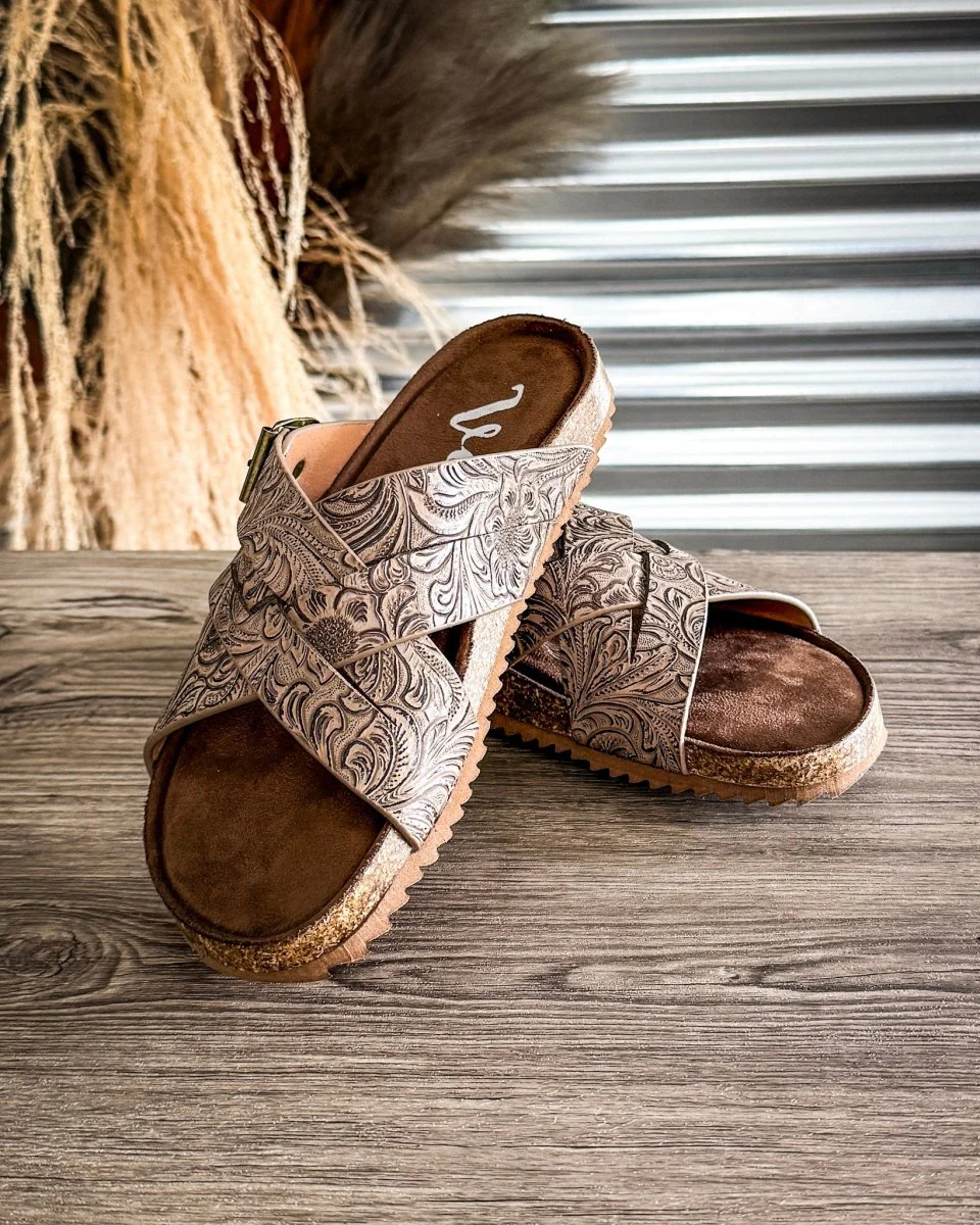 Jada Sandal in Brown by Very G - Image 2