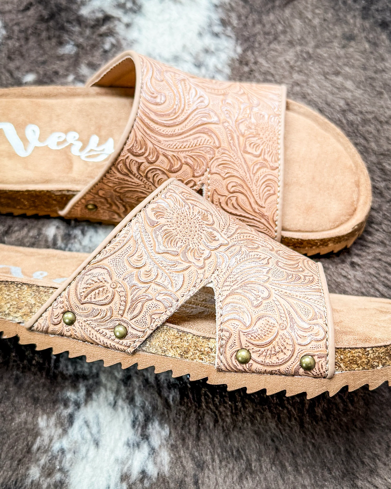 Jordyn Sandal in Light Tan by Very G - Image 6