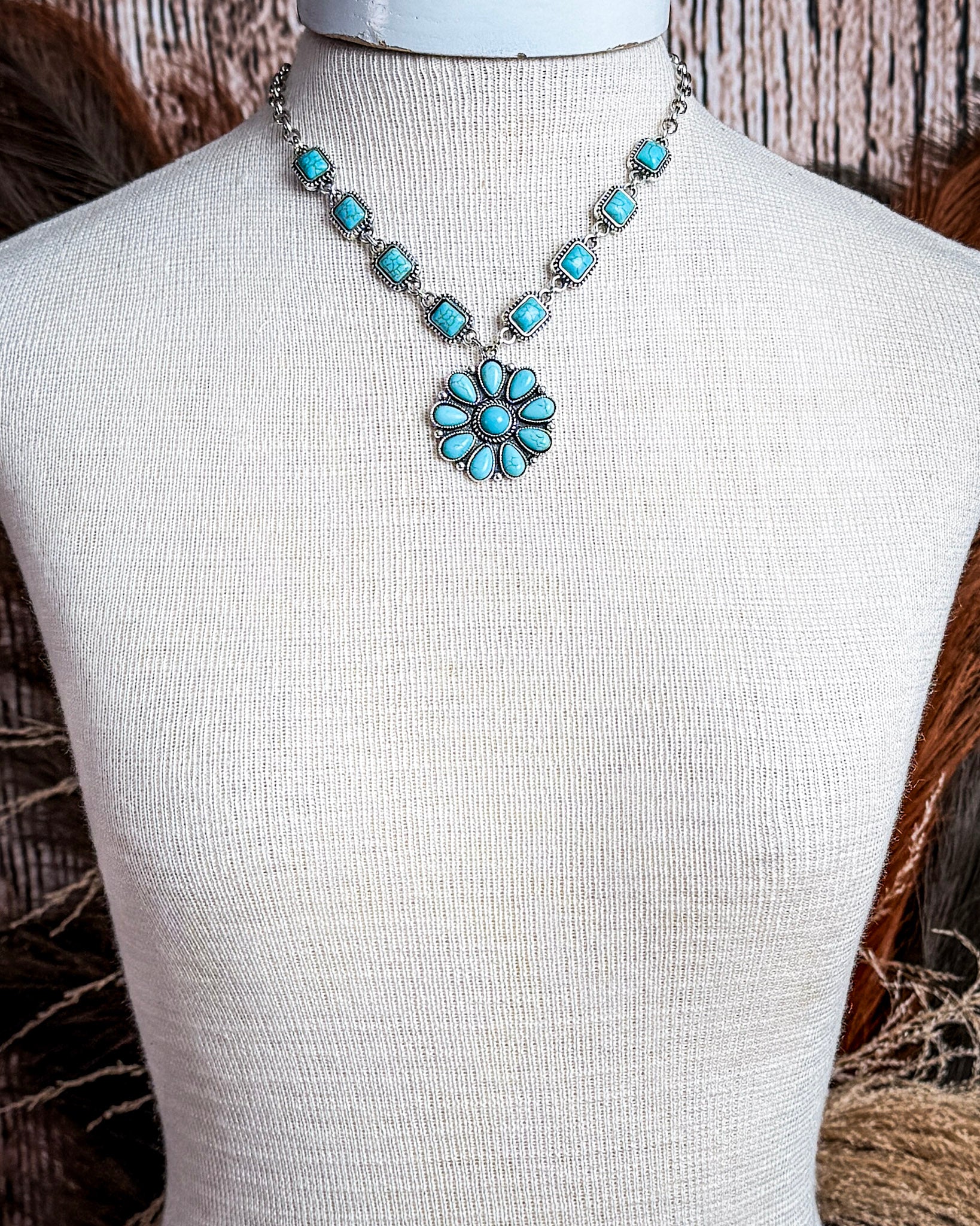Mesa Monarch Statement Necklace - Image 4