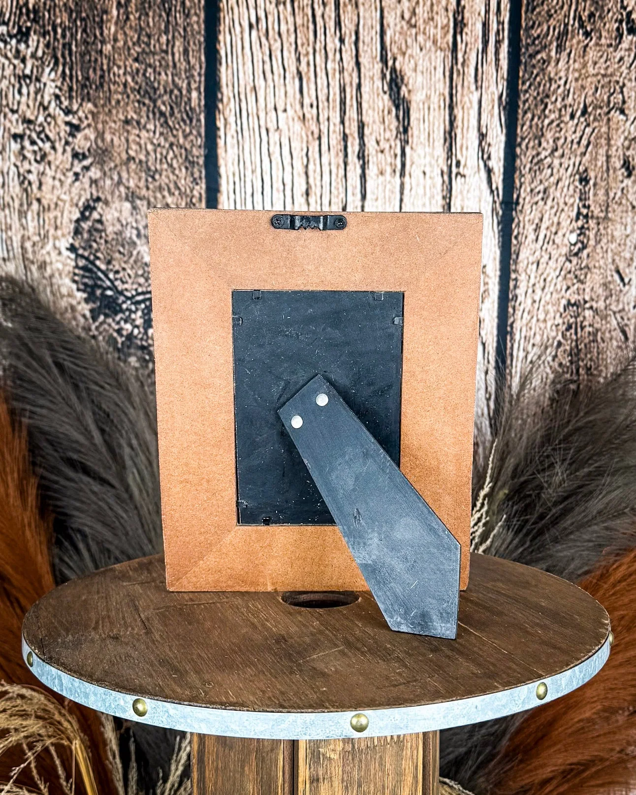 Classic Country Photo Frame by Myra Bag - Image 3