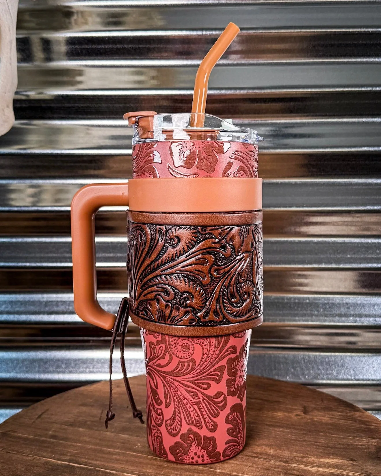 Myra Bag - Wide Wyoming Tumbler in Brown
