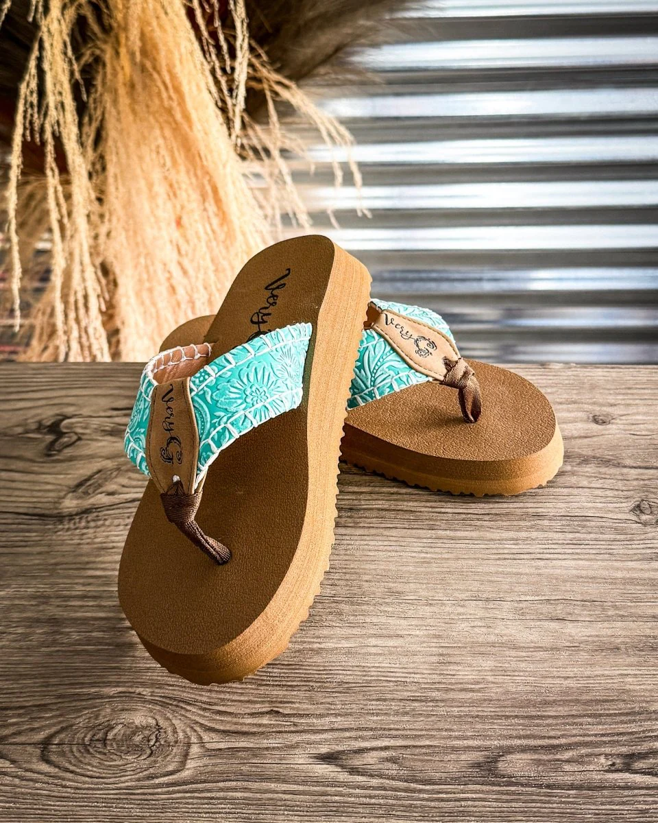 Pamela Sandal in Turquoise by Very G - Image 2