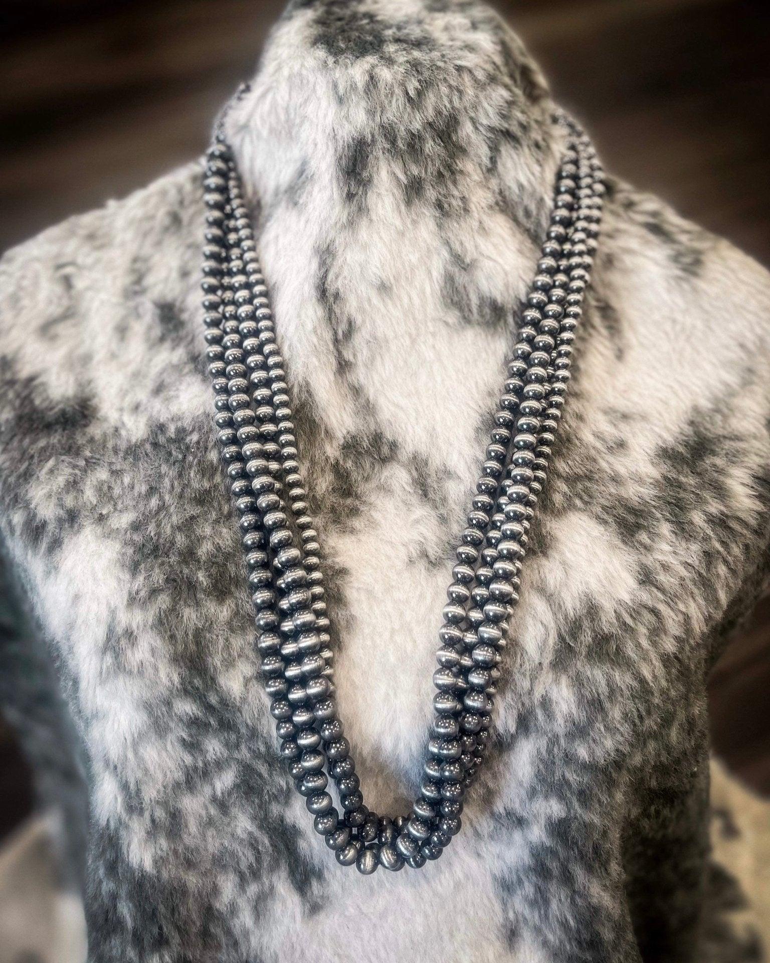 Polly Navajo Style Pearl Layer Fashion Necklace - Image 6