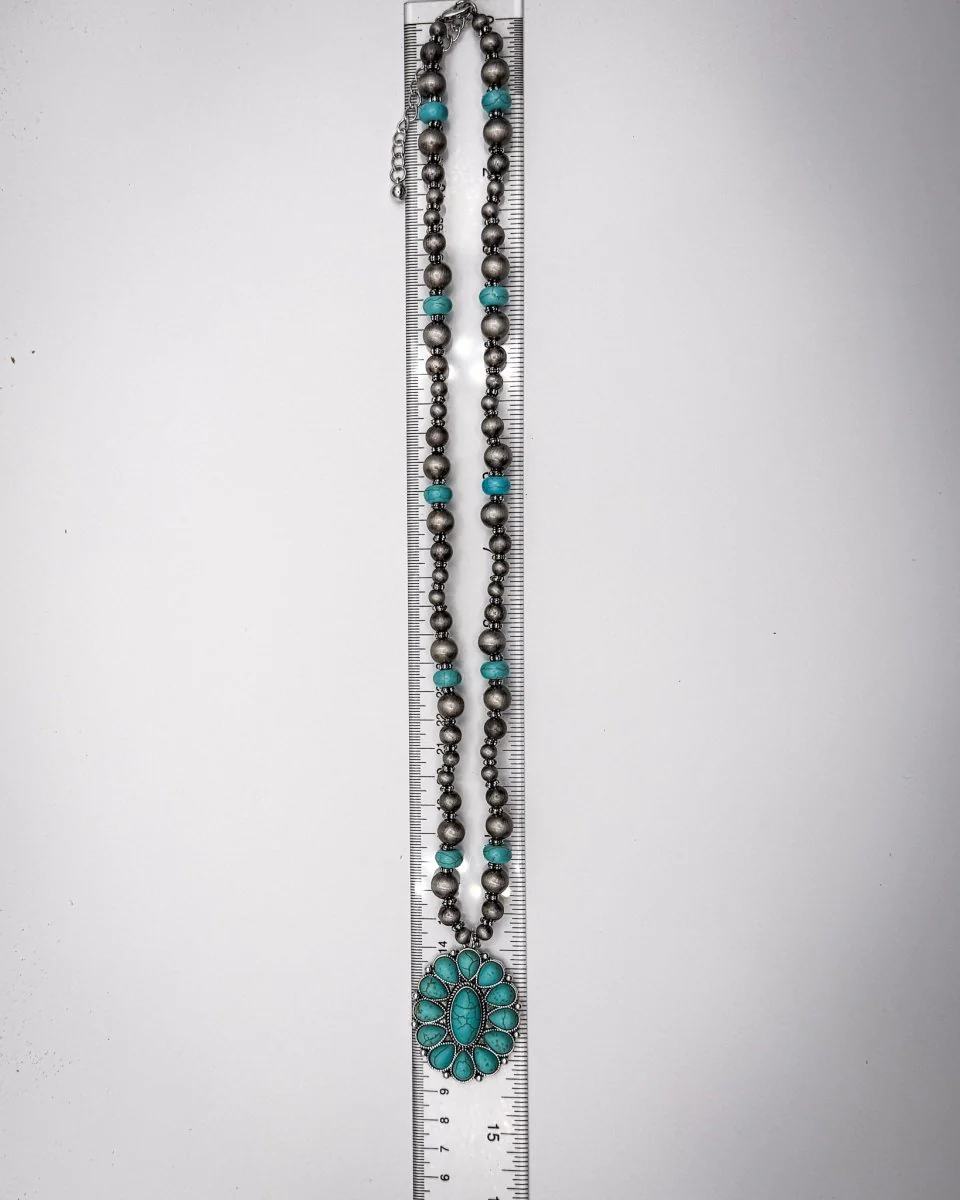 Ranch Reign Beaded Necklace - Image 5