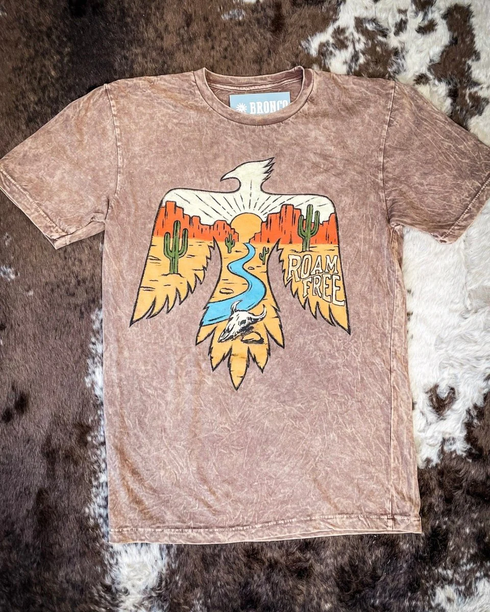 Roam Free Graphic Tee - Mocha - Image 6
