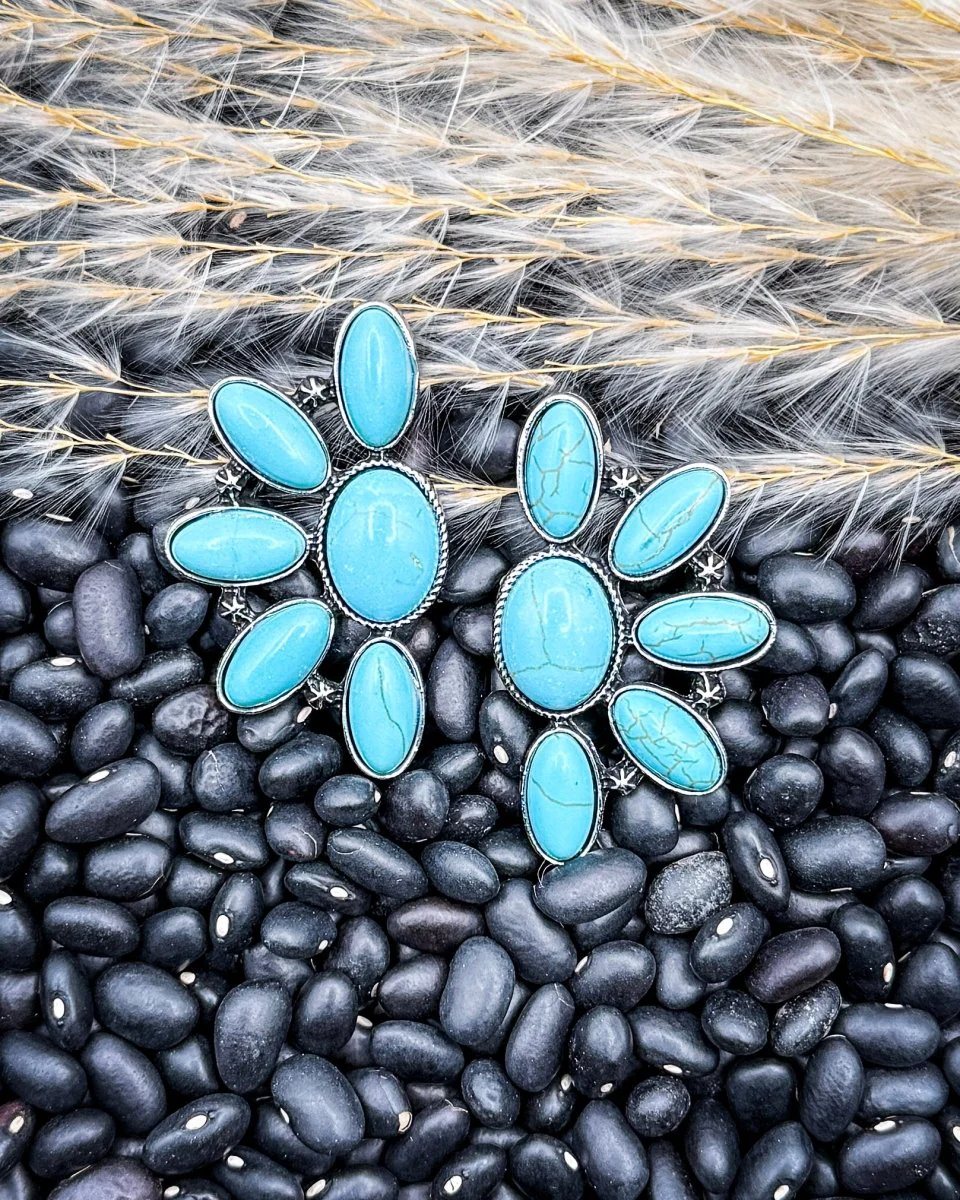 Sable Bloom Floral Stud Earrings - Image 5