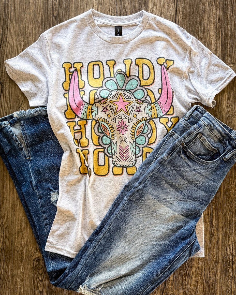 Sierra Bloom Rhinestone Howdy Tee in Gray