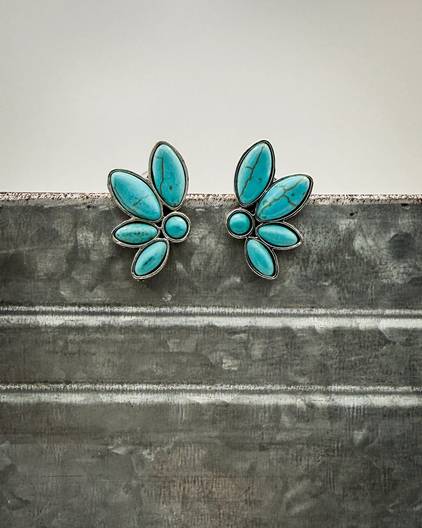 Solene Stud Earrings in Teal - Image 4