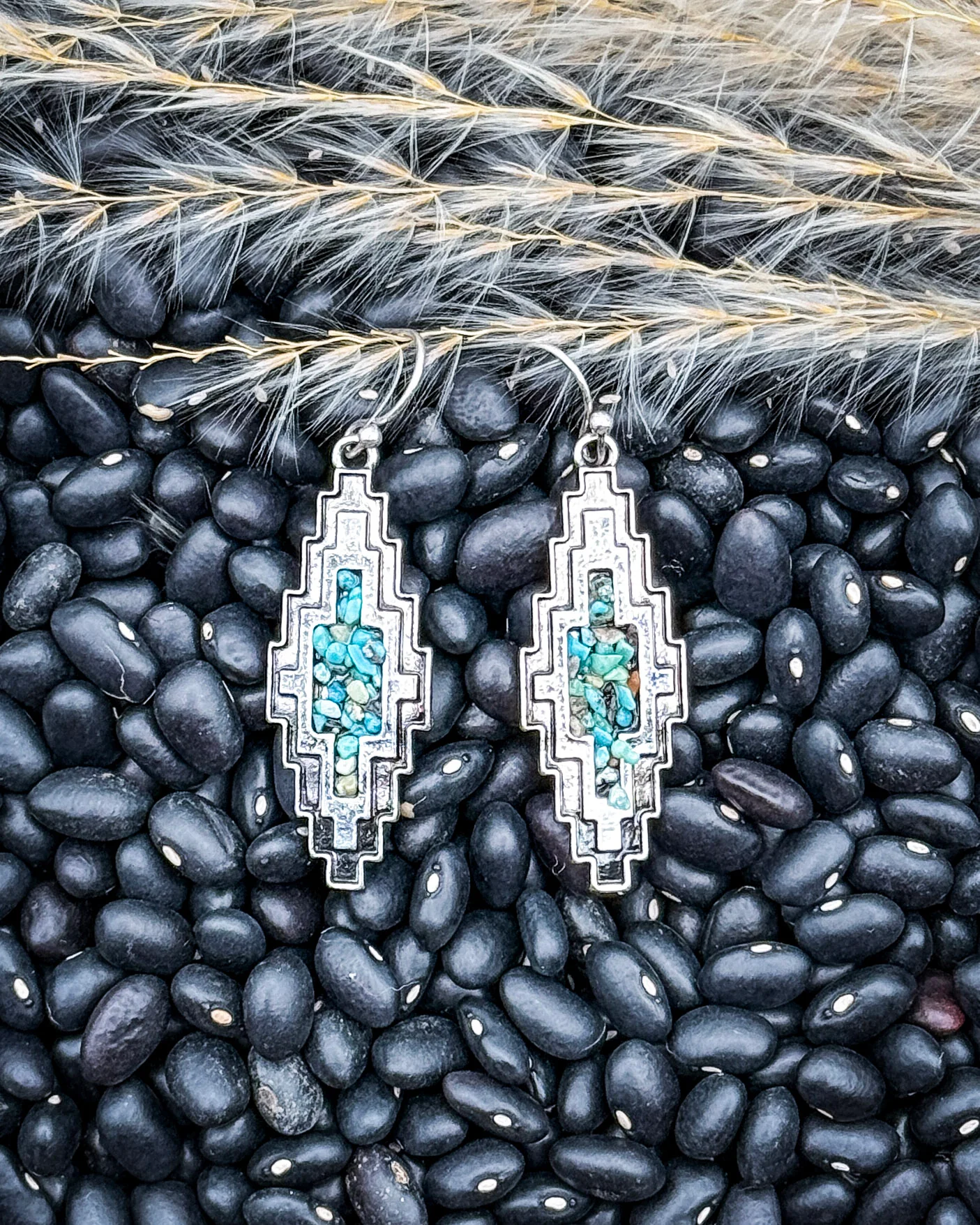 Stone Inlay Geo Dangle Fashion Earrings