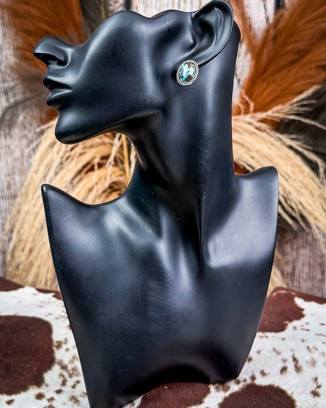 Sundown Blossom Fashion Necklace Set - Image 4