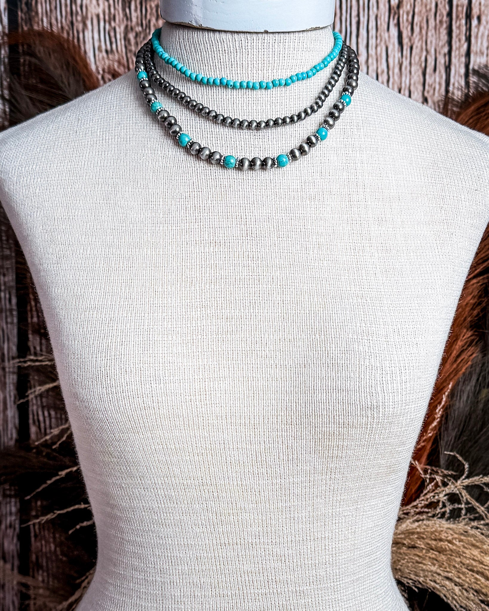 Threefold Necklace Set - Image 4