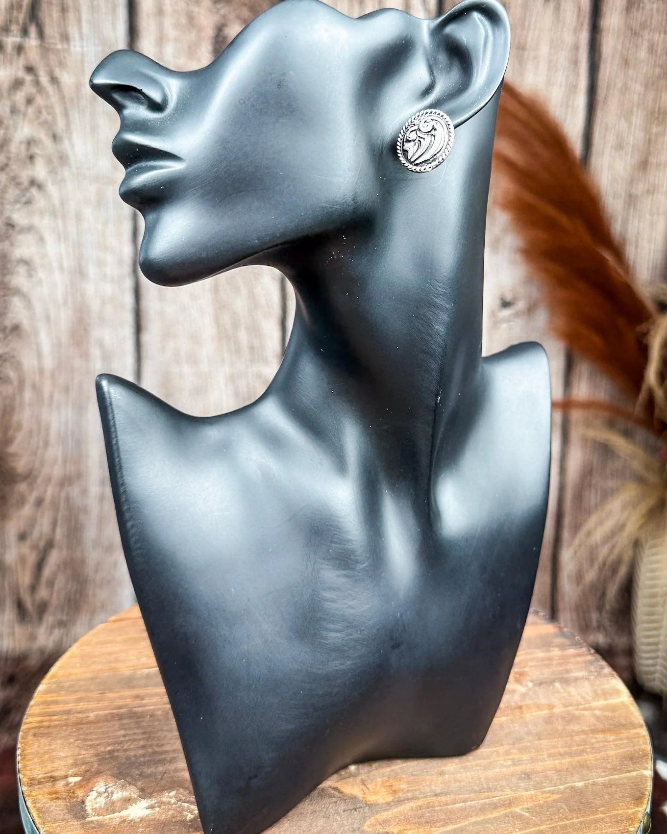 Vaquera Western Concho Fashion Stud Earring Set – 3-Pack - Image 3