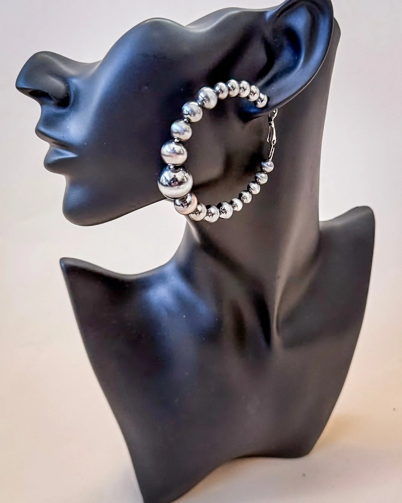 Vera Navajo Style Pearl Fashion Hoops - Silver - Image 4
