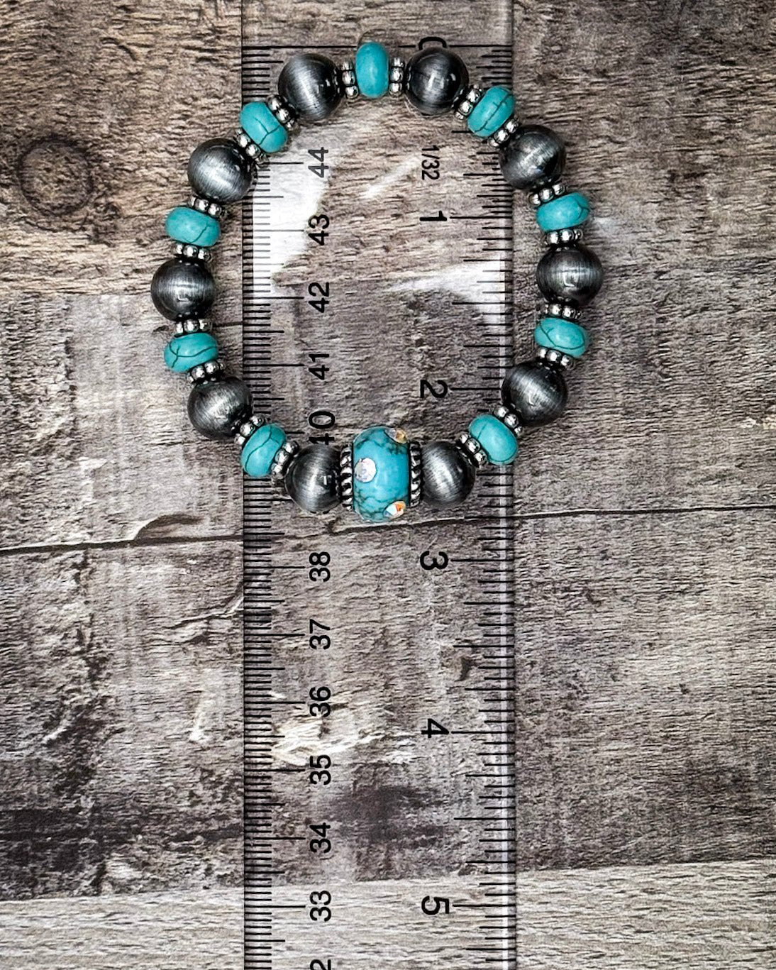 Wild Bloom Beaded Stretch Fashion Bracelet - Turquoise - Image 4